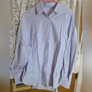 Source Unknown Light Blue and White Striped Button-Down Shirt